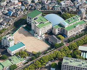 純心中・高等学校校舎及びグランド 1