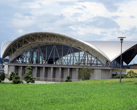 県立長崎シーボルト大学1
