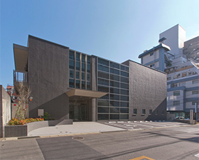 長崎県自治会館 1